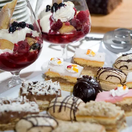 Hotel Podgorica Hotell