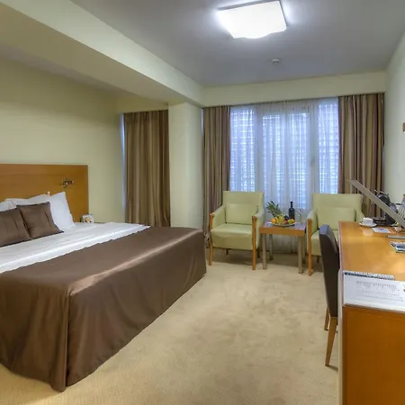 Hotel Podgorica Готель 4*