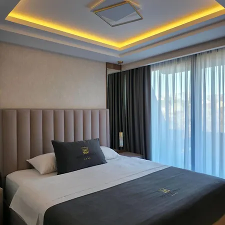 Hotel Podgorica Hotell 4*