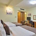 Hotel Podgorica Ξενοδοχείο Ποντγορίτσα