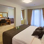 Ξενοδοχείο Hotel Podgorica 4*