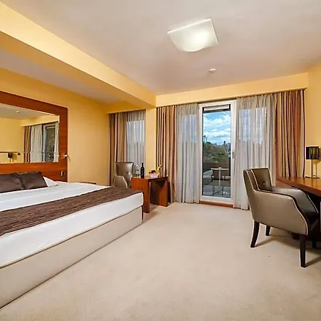 Hotel Podgorica 4*